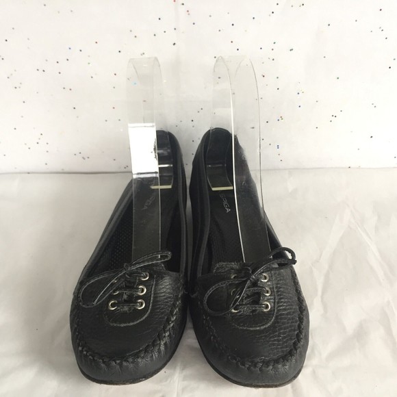 Via Spiga Black Pebbled Leather Lace up Kitten Heel Moccasin Shoe  Size 6 Ballet - Picture 2 of 12